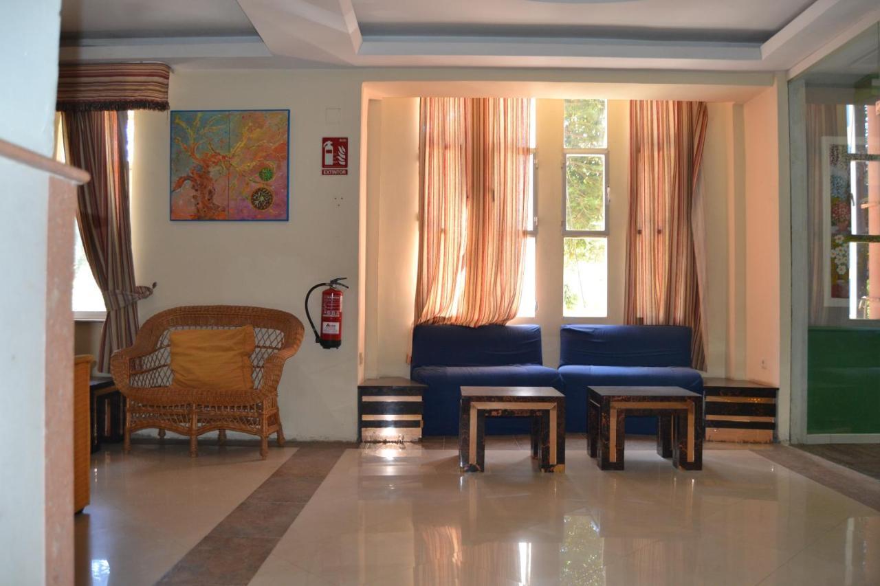 Hotel Miramar La Línea de la Concepción Exterior foto
