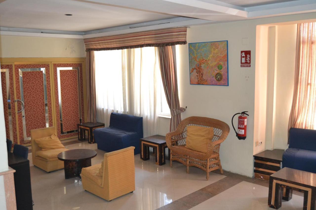 Hotel Miramar La Línea de la Concepción Exterior foto