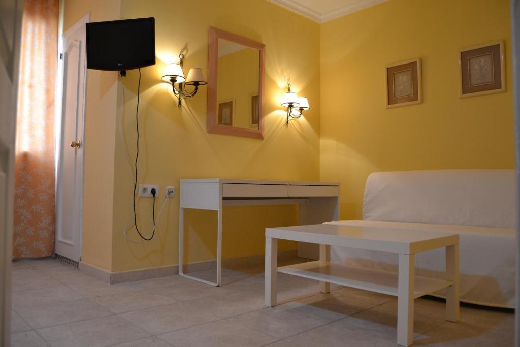 Hotel Miramar La Línea de la Concepción Zimmer foto